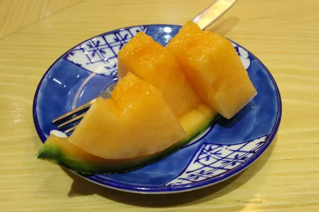 北海道赤肉蜜瓜(+威士忌)