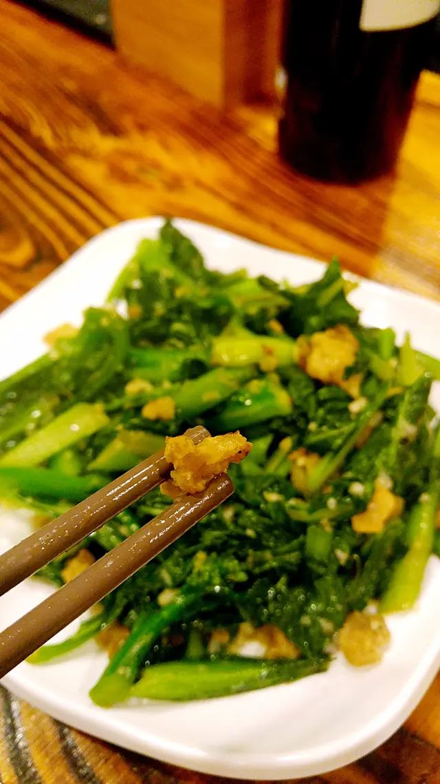 豬油渣炒菜心