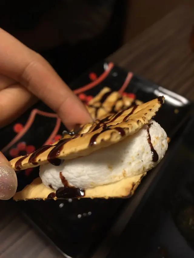 甜密脆脆燒棉花糖夾餅