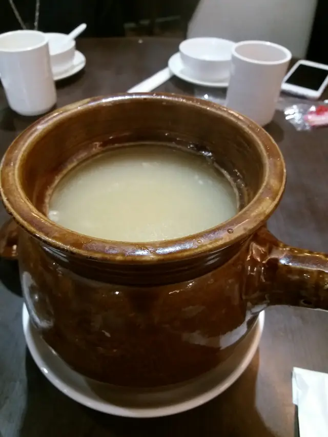 木瓜雪耳煲豬展湯