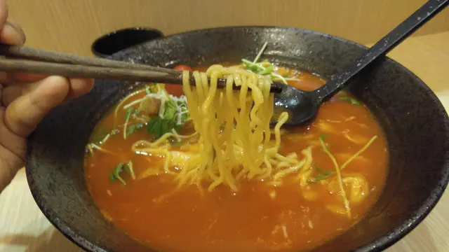 蕃茄雞肉什菜麵