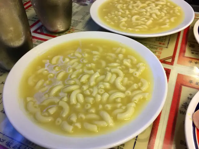 叉燒在通粉底下