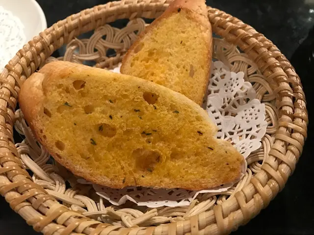 暖暖脆脆的蒜蓉法包