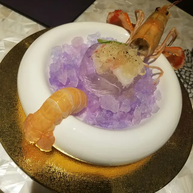 西班牙海螯蝦配鰹魚啫喱和蜜柚子汁