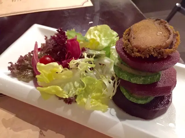 鮑魚紅酒蘋果沙律