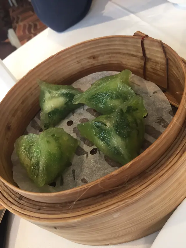 皮有彈性，料夠足