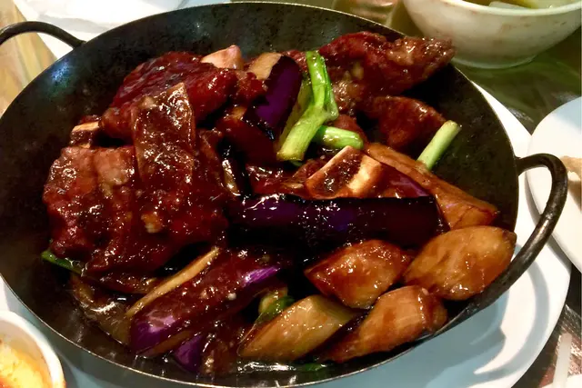 茄子牛仔骨煲