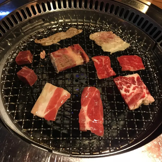 燒肉盛合拼盤