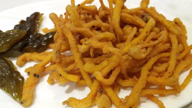 冰梅涼瓜拚椒鹽蟲草花