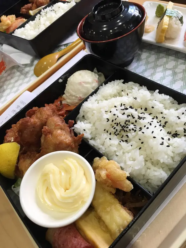 炸雞肉弁當