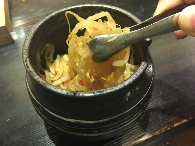 略嫌不夠辣不夠惹味。