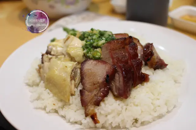飯量滿滿! 油雞骨較多 需要靠油蔥醬增色 叉燒全瘦~我的最愛
