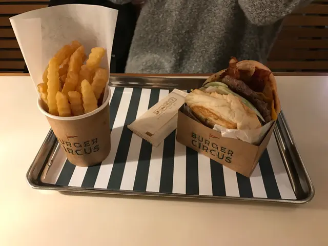 Cheese Burger Deluxe