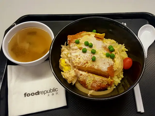 滑蛋豬扒飯