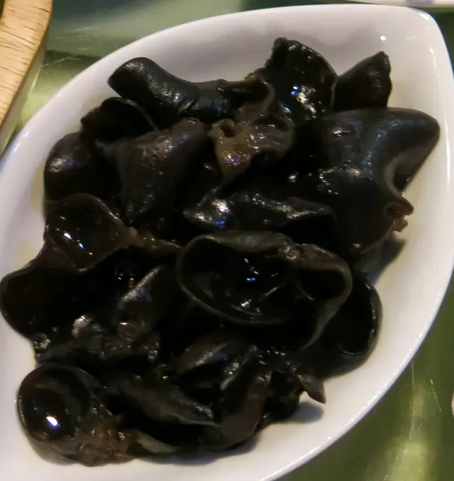 涼拌黑木耳