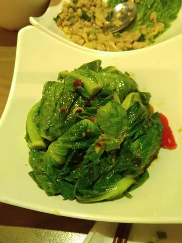 马拉盏炒椰菜苗