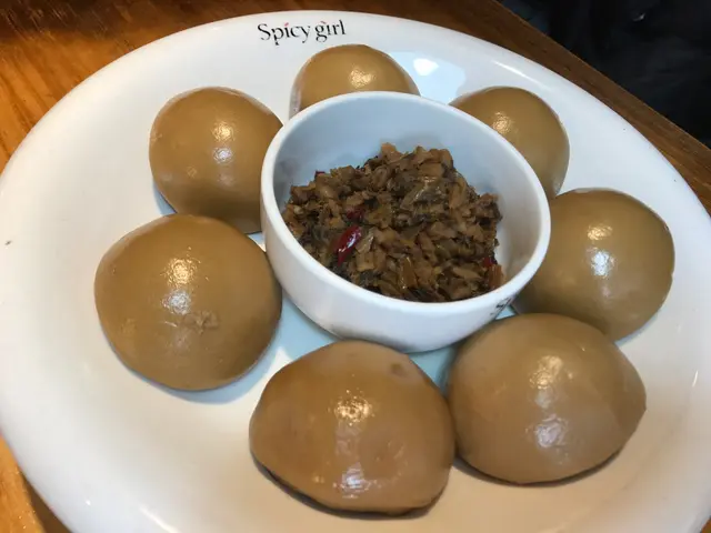 窩窩頭