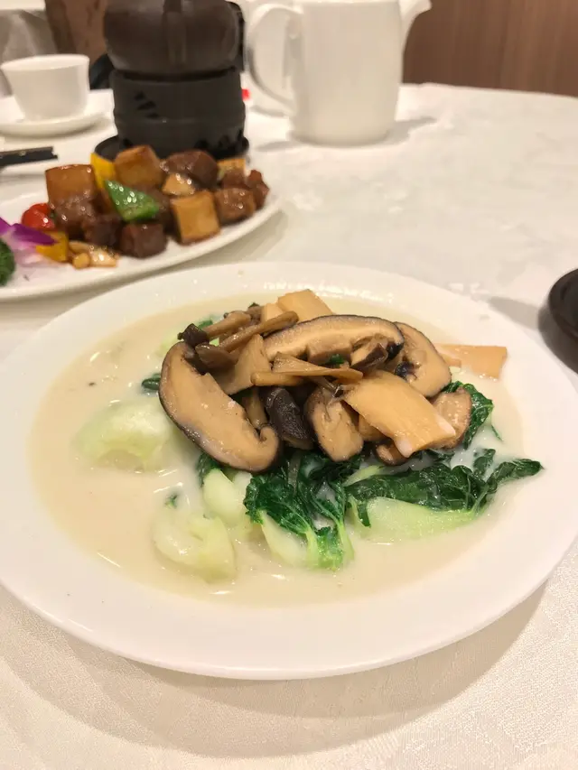 鮮魚湯野菌浸菜苗