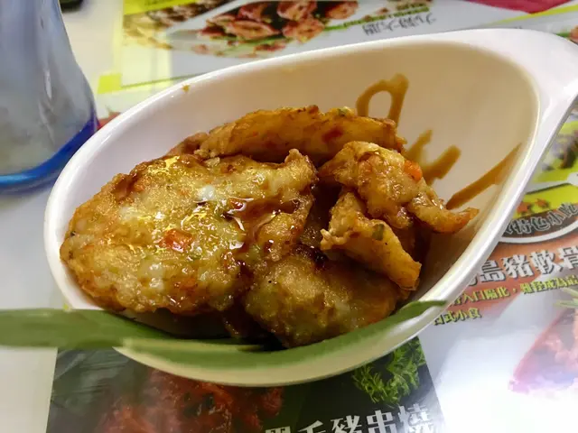 煎墨魚餅 (半客)