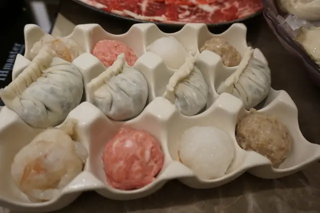 四寶丸併韭菜餃