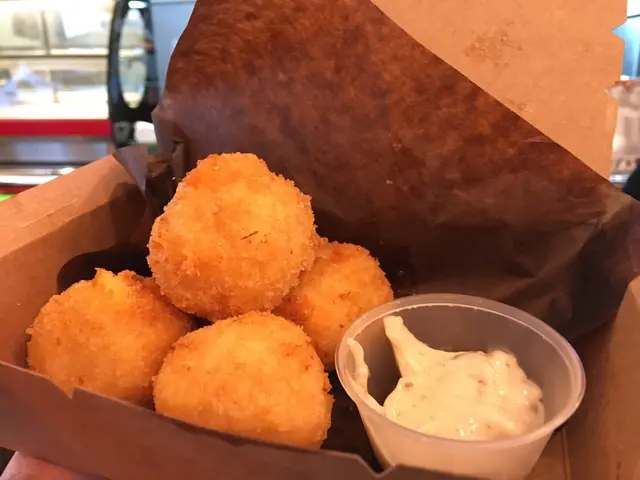 炸理芝心海龍波波