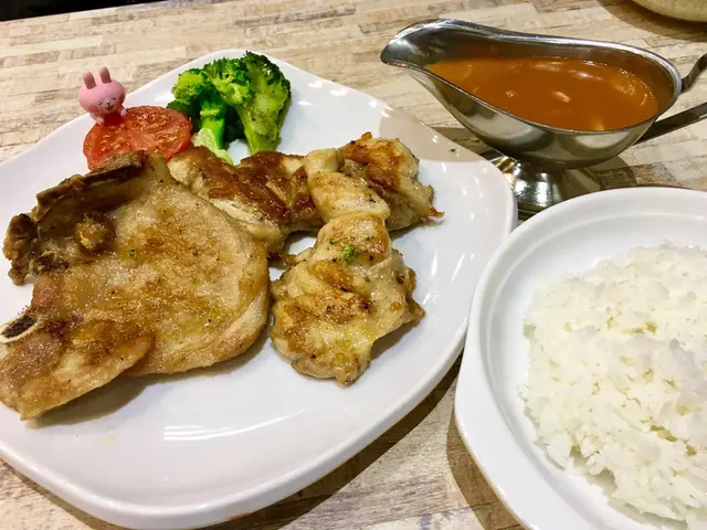 雞扒拼豬扒wif蒜蓉汁