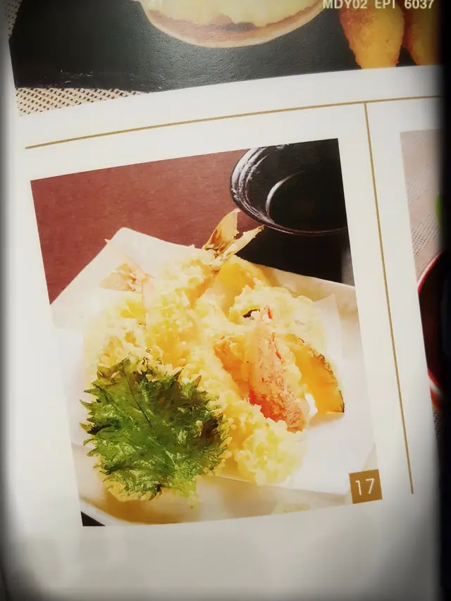 大蝦野菜天婦羅拼盤（$128）