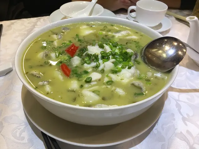 酸菜桂花魚