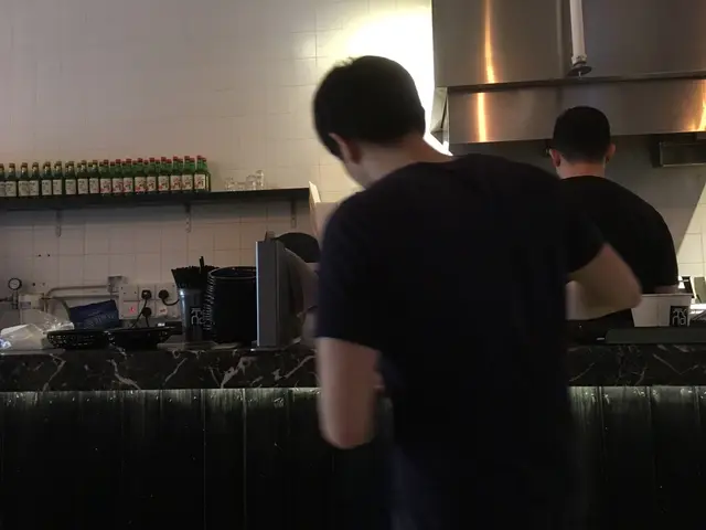 每位店員都好忙