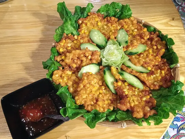 脆炸金黃,甜蜜粟米,煙韌質感,滿口香氣。