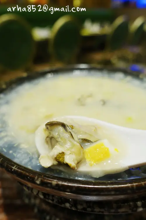 蠔仔肉碎粥