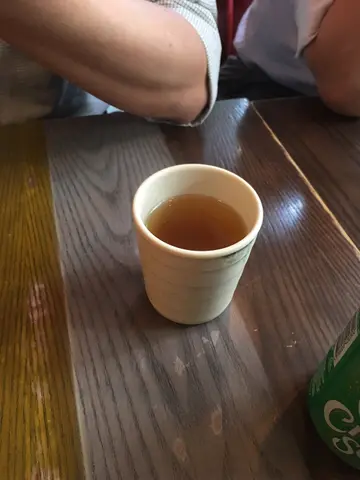 跟餐的綠茶