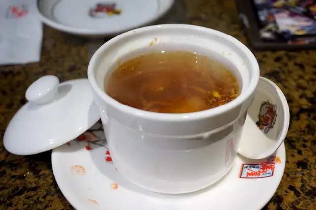 蟲草花粟米燉排骨