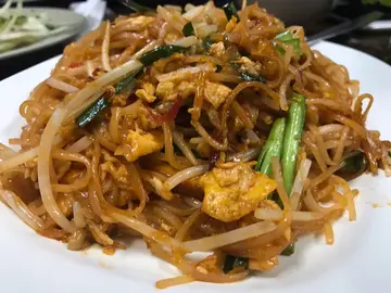 泰式炒金边粉