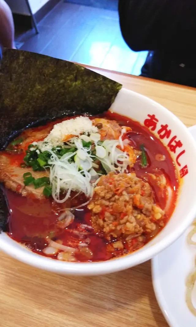 具有一定程度的辛辣,同時惹味非常,味道充滿驚喜