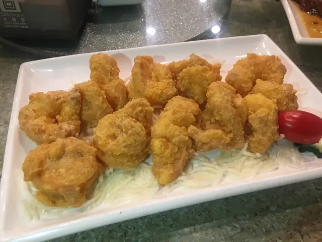 炒得乾身,不油膩,蝦肉新鮮又爽口,鹹蛋黃不會太鹹,值得推介