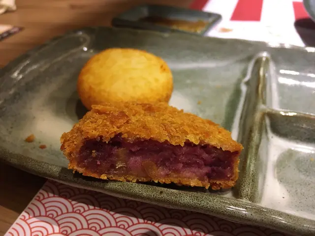 紫薯餅，芝士年糕