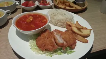 鮮蕃茄吉列豬扒飯