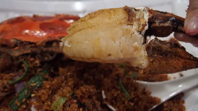 蟹鉗有掌隻手掌咁大！