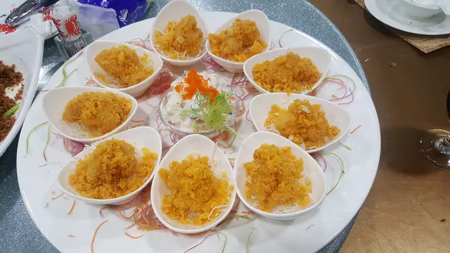 黃金流沙蝦球