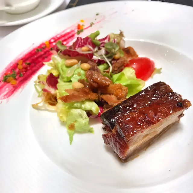 萬豪豬黑豚腩肉