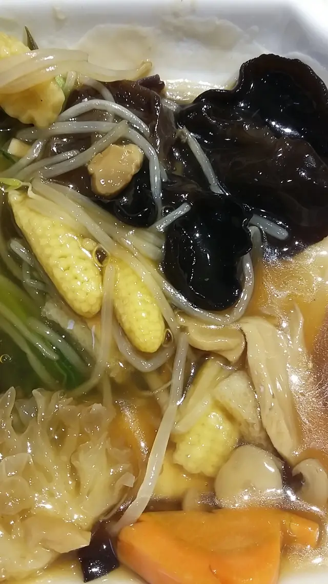 竹苼羅漢鮑片炒麵