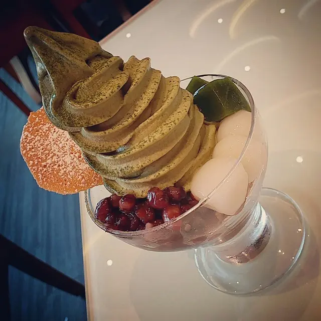 抹茶軟雪糕芭菲