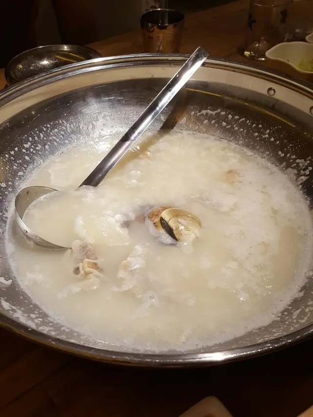 韓式豬手湯粥底