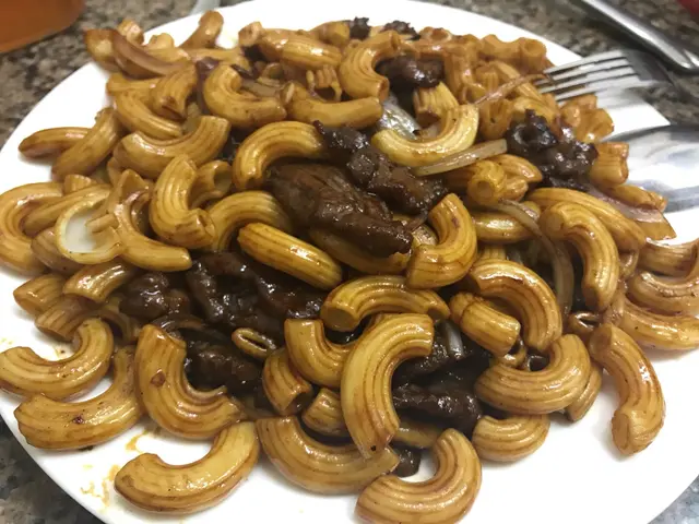 牛肉炒通粉