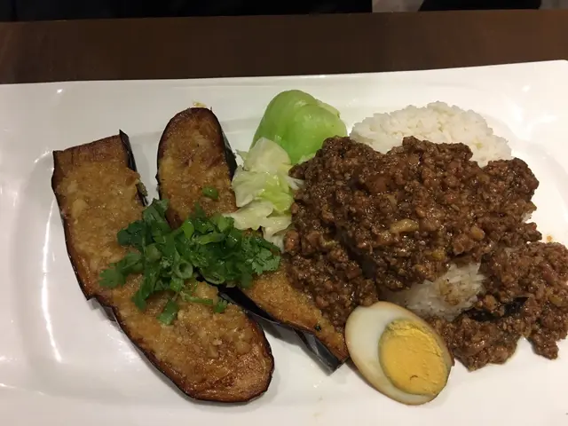 茄子肉燥飯