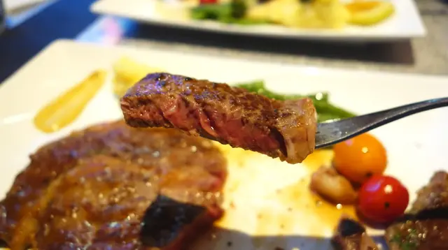 Set Dinner主菜: 烤美國頂級安格斯肉眼配黑松露燒汁