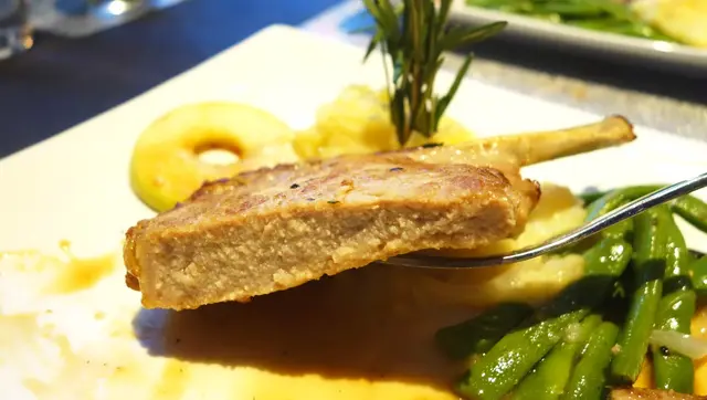 邊位還帶點煎脆效果，甚為惹味香口