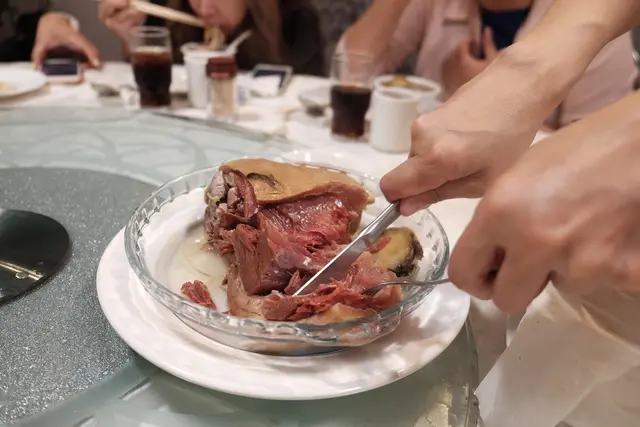 老火湯底濃郁美味