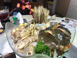 個擺盤不得了，每一樣都好新鮮又好味